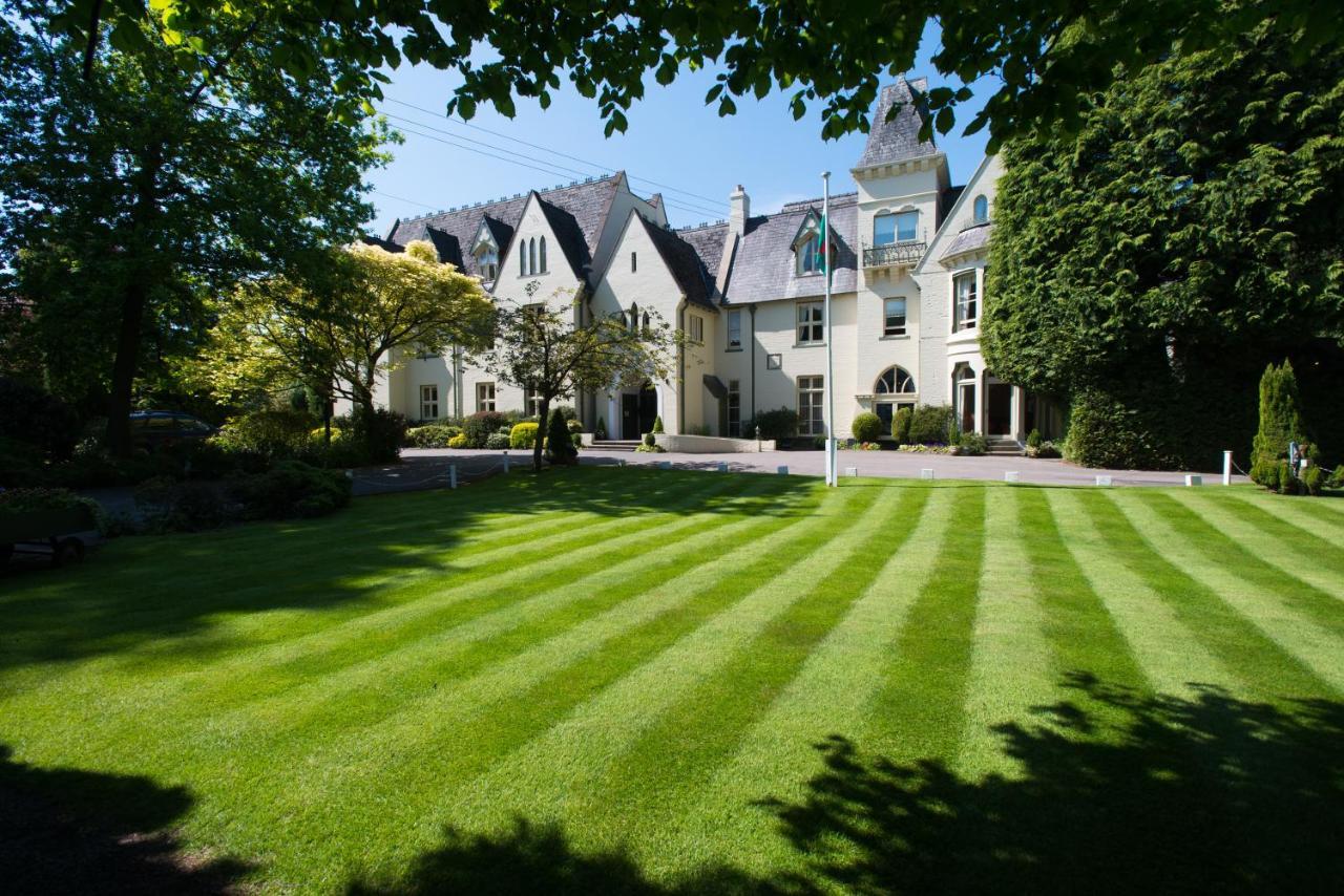 Glen-Yr-Afon House Hotel Usk Exteriör bild